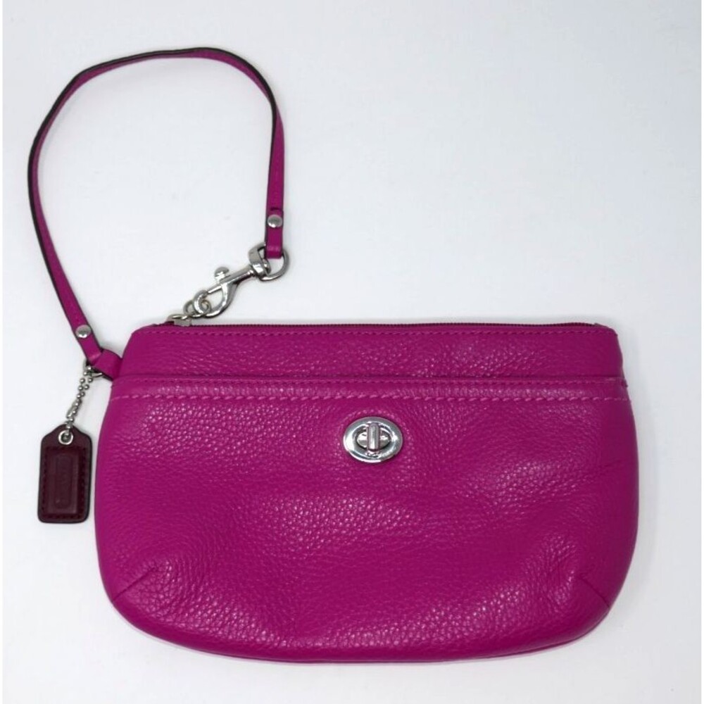 Coach Park Bright Magenta Pebbled Leather Medium Turn Lock Wristlet F49472 - Picture 1 of 13